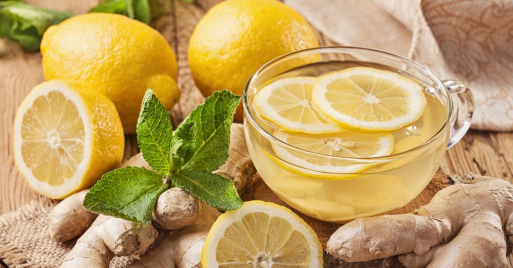 مشروب الزنجبيل الساخن مع الليمون
شاي الزنجبيل مع الليمون